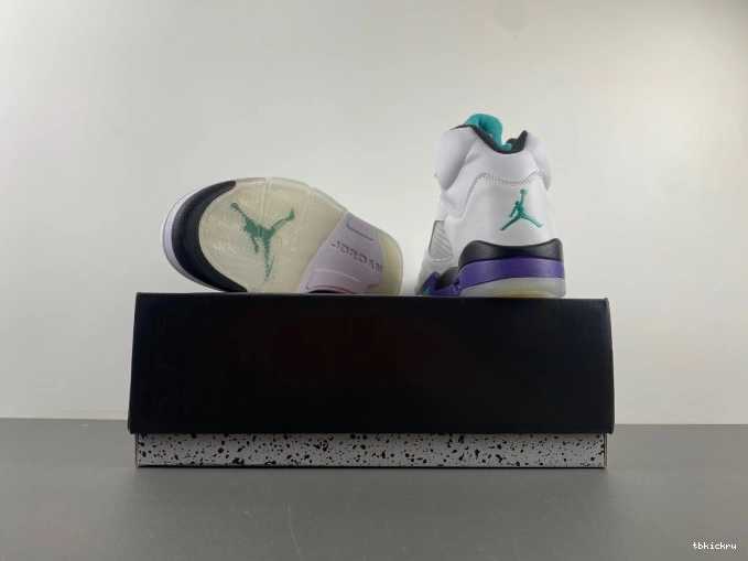 Cheap TBkick Air Retro 5 136027-108 Jordan Grape (2013) 0712